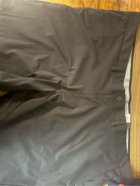 Men's Black Cargo Shorts — Lightweight Stretch